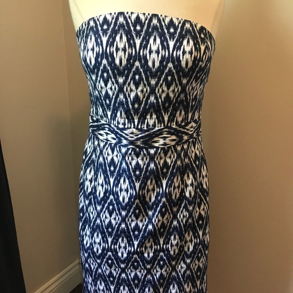 Banana Republic Dresses & Skirts - Strapless Banana republic dress